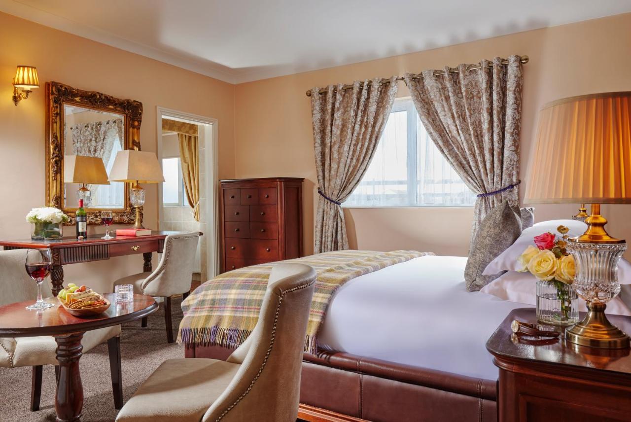 Bellbridge House Hotel Milltown Malbay Buitenkant foto
