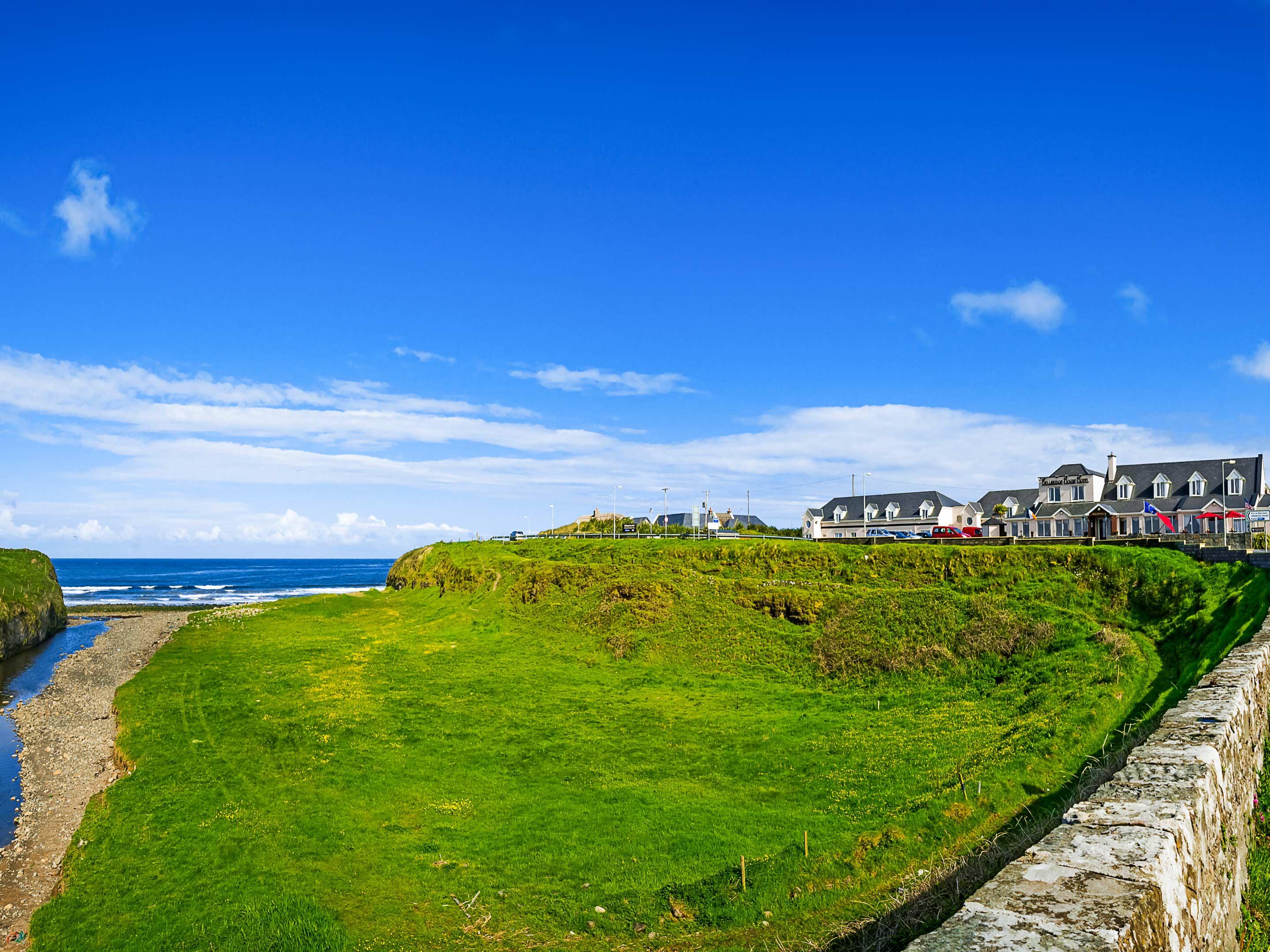 Bellbridge House Hotel Milltown Malbay Buitenkant foto