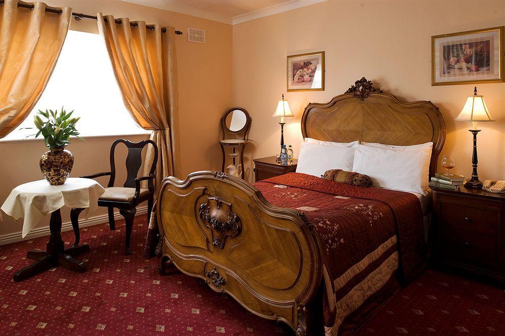 Bellbridge House Hotel Milltown Malbay Buitenkant foto